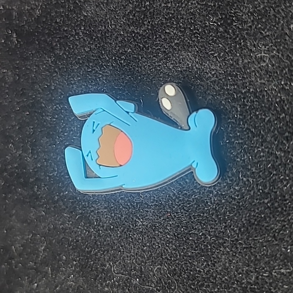 Wobbuffet Pokémon Crocs Charm Blue Brand New Cute Collectible Kids Adults - Picture 1 of 4